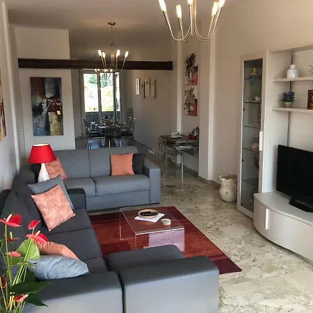 Romina Appartement *